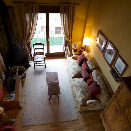Apartament Cadi Apartamento